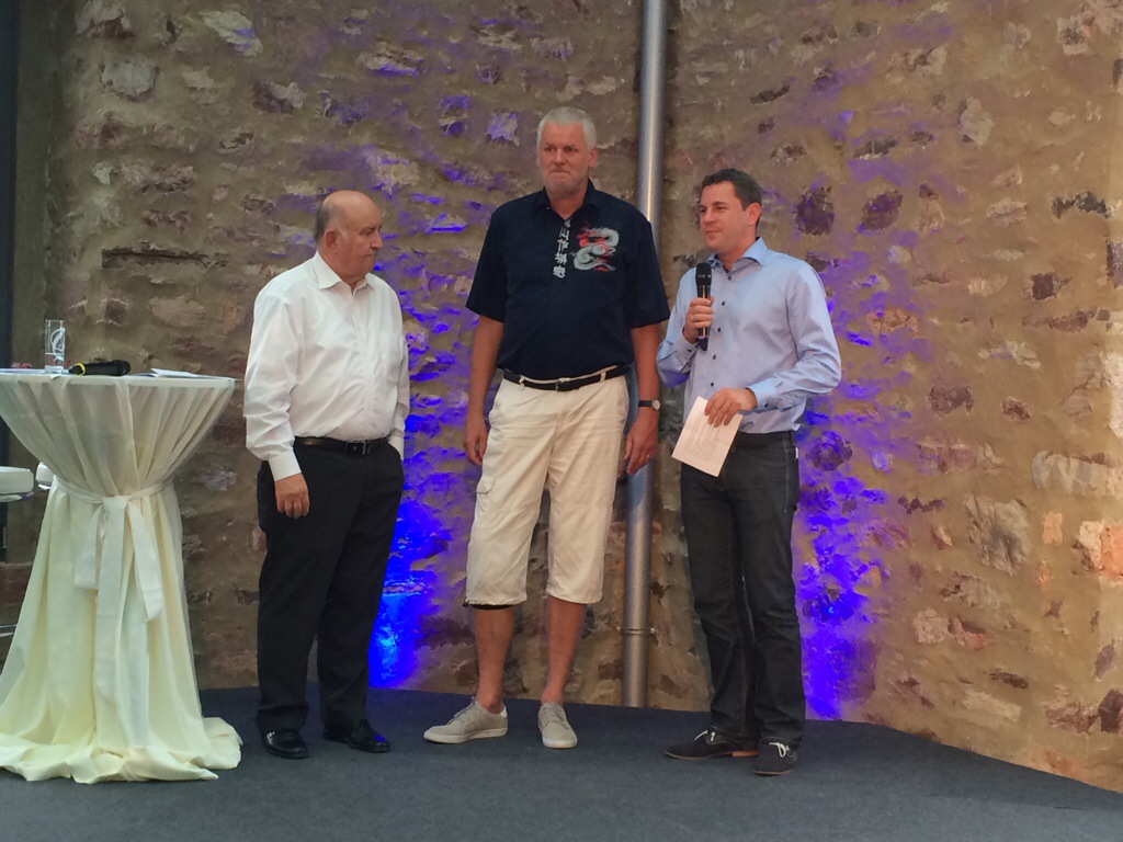 Hartmut Steindorf bei der Ehrung