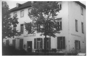 VHS Wiesbaden - Unterkunft Dotzheimer Straße. Foto: VHS Wiesbaden