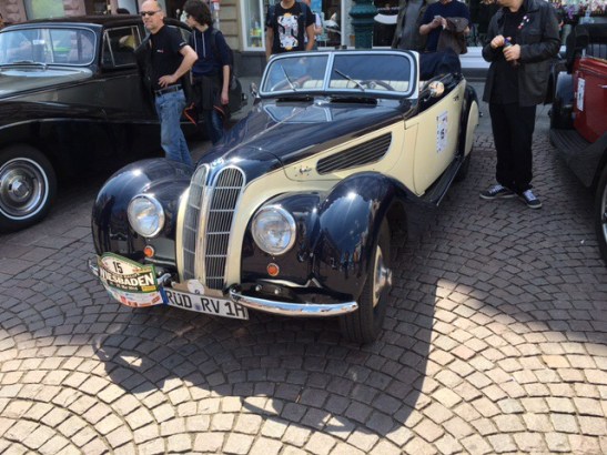 Erkannt? Ein BMW 327/328 Baujahr 1938 mit 80 PS